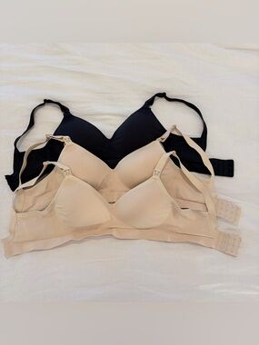 Bravado Smooth Wireless Nursing Bras - Black & Nude